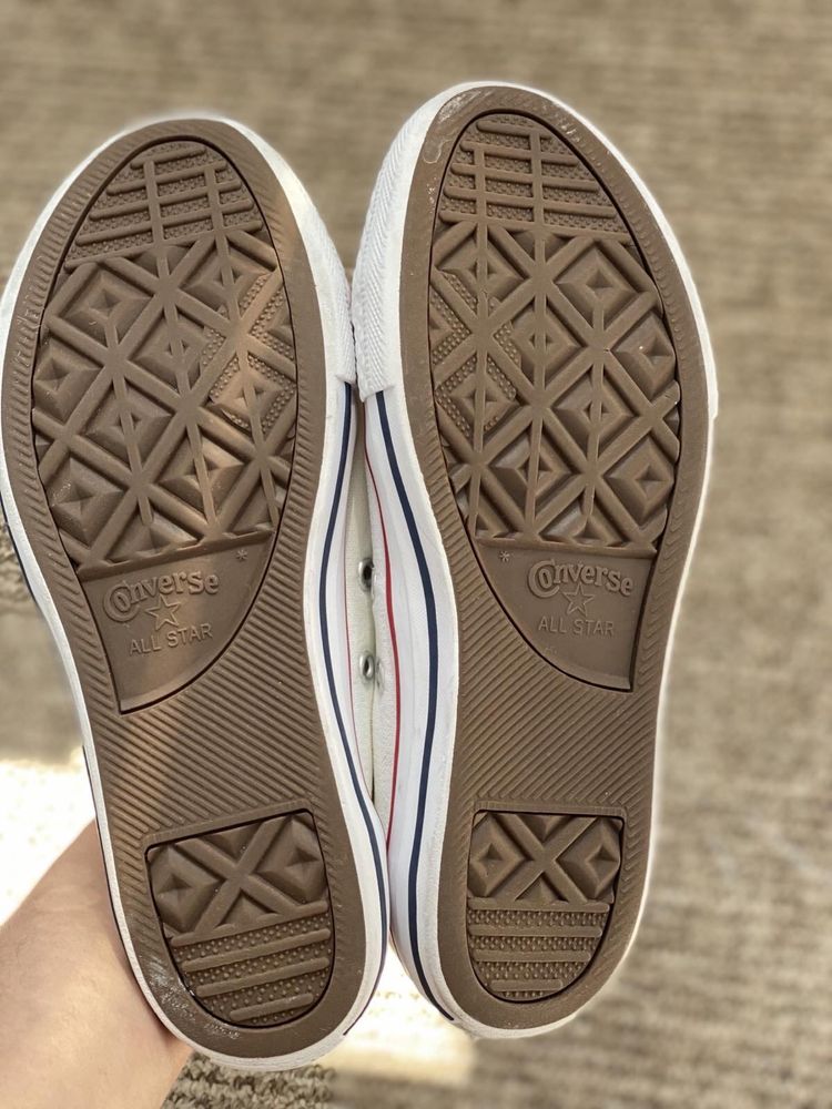 Converse 35р. 21,5см