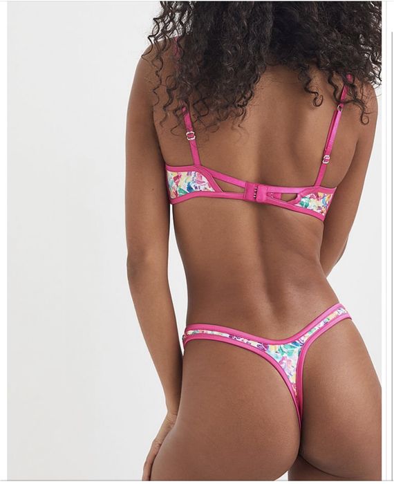 Бюстгальтер  лифчик Victoria’s Secret