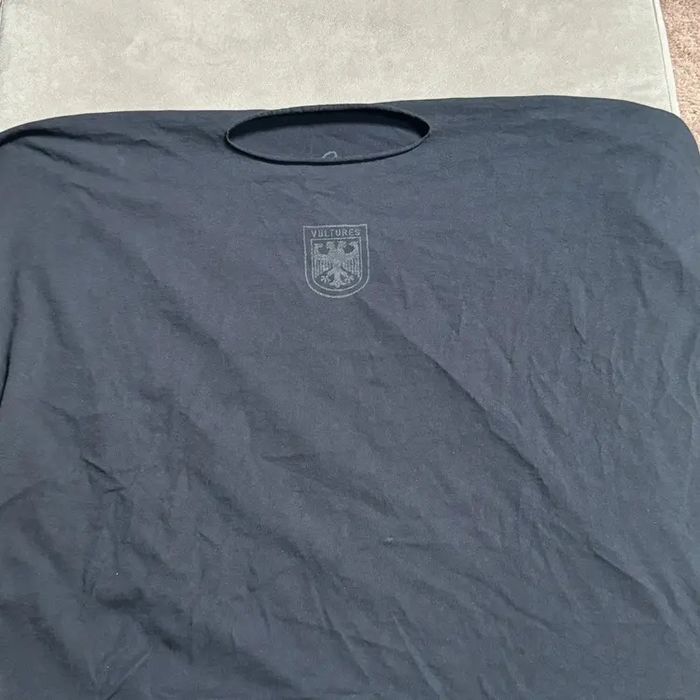 Kanye West x yeezy season Vultures