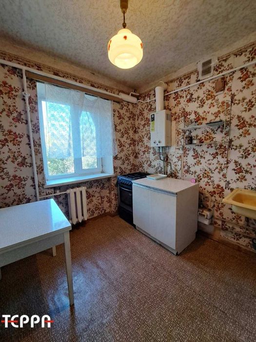 Продаж 1-кімнатної квартири, бул. Центральний