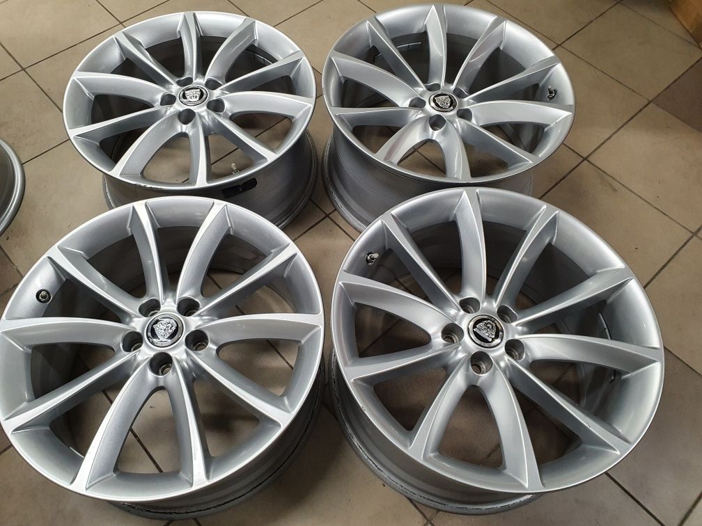 Felgi 19" Jaguar XJ XF F Pace 5x108 XE53-1007-CA 9,5 8,5 5x108 Czujnik