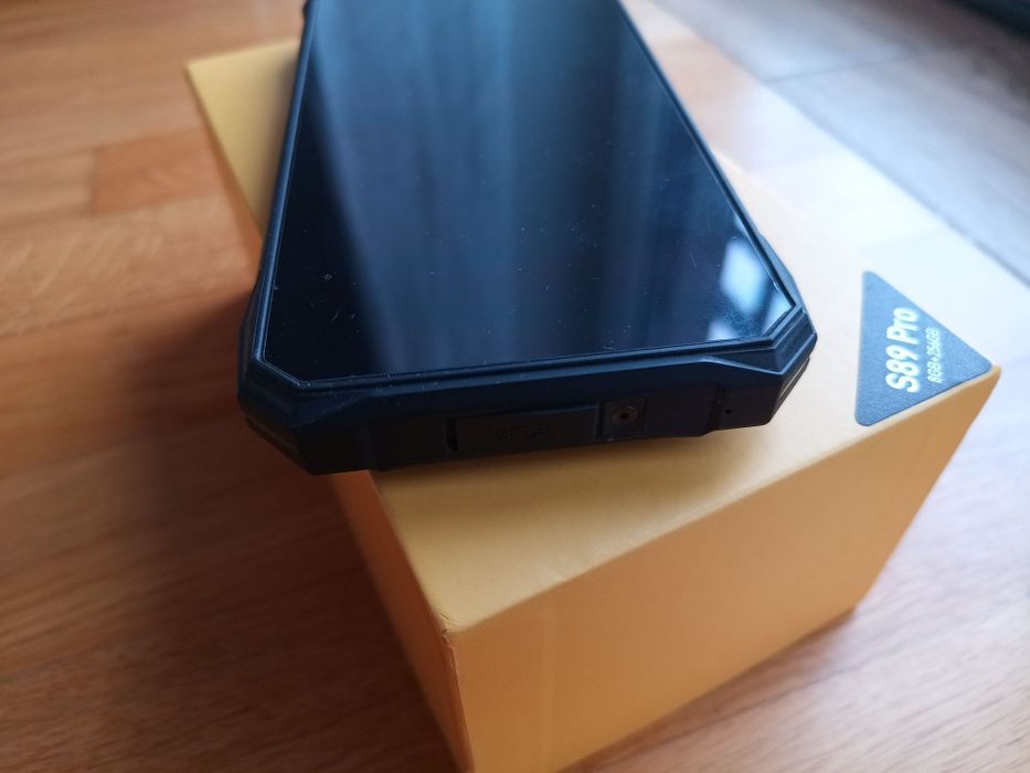 Smartfon Doogee s89 pro komplet +case