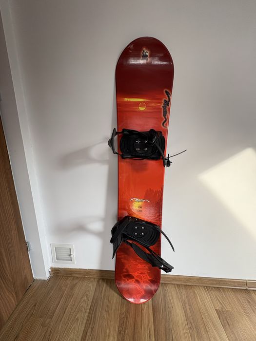 Snowboard 150cm + wiązania