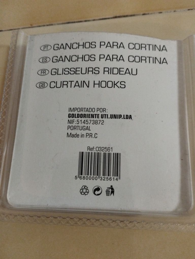Conjunto de ganchos metálicos para cortinas