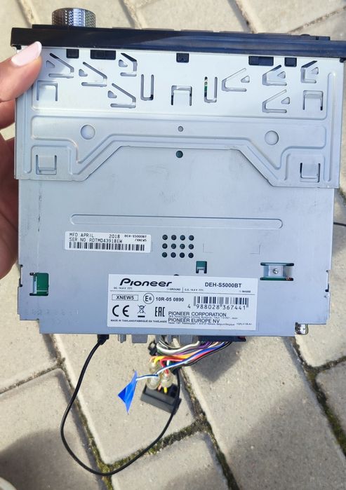 Radioodtwarzacz samochodowy Pioneer DEH-S5000BT