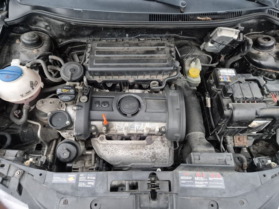 Seat ibiza 1,6 105 km ładny zobacz prywatnie  !!!