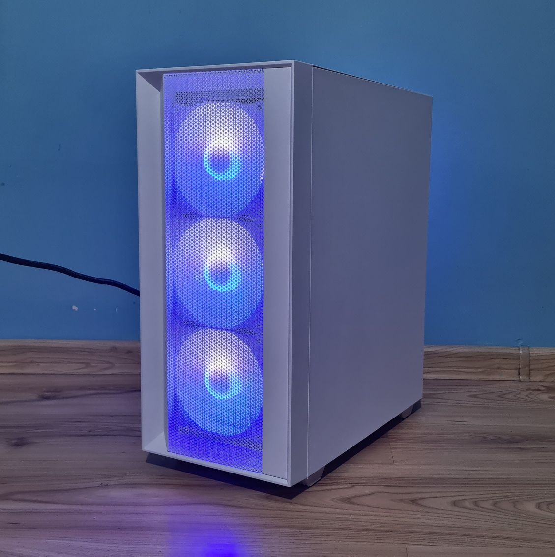 Komputer Gamingowy R5 3600x/RTX2080 Super/24GB/1TB aRGB