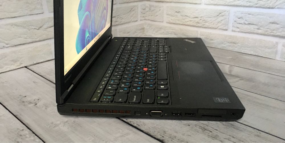 Ноутбук i7/Nvidia/ОЗУ 16gb/ SSD240gb/HDD500gb