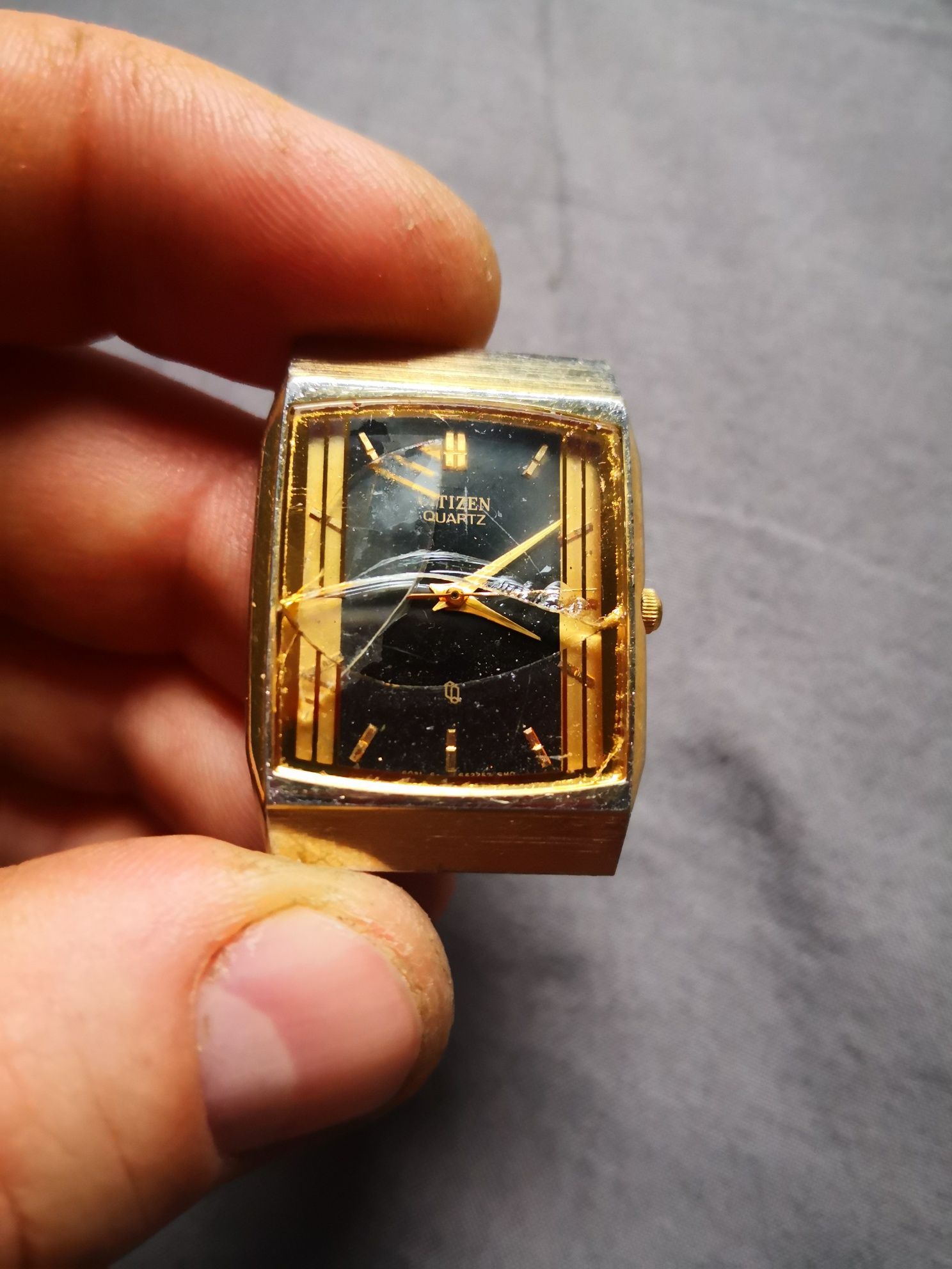 Citizen quartz pozłacany zegarek, odzysk części, starocie, kolekcja.