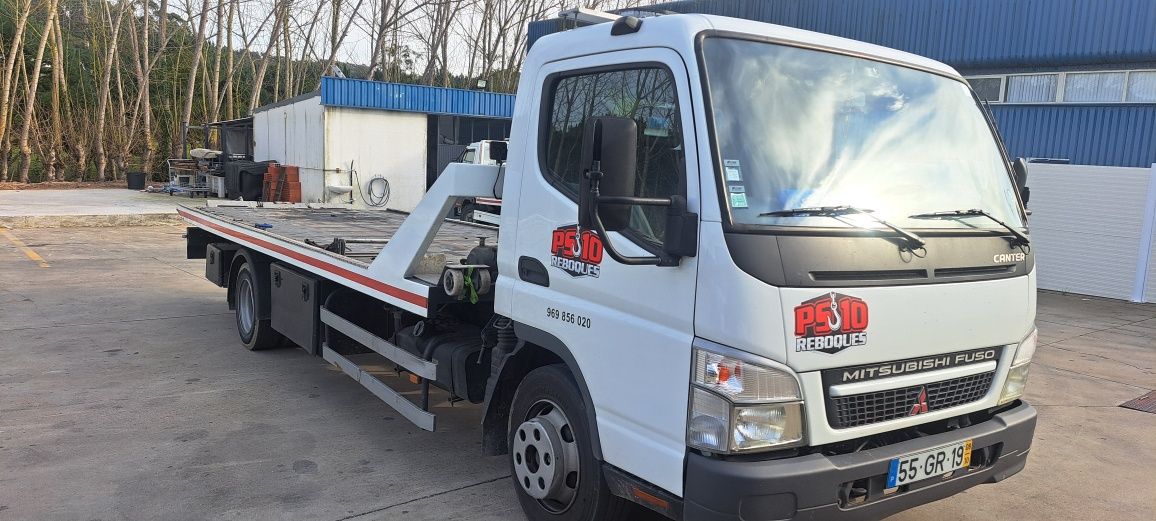 Mitsubishi canter pronto socorro