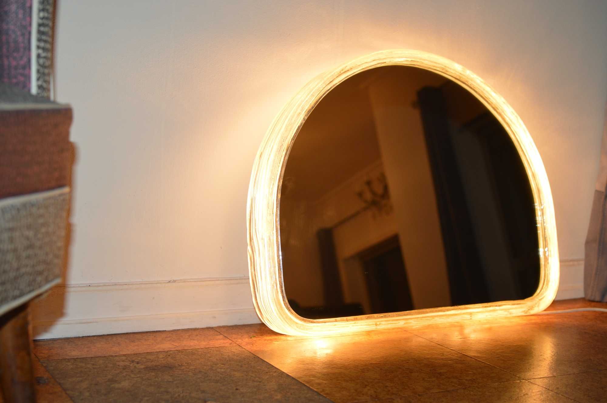 Espelho iluminado alemão. Vintage Hillebrand Mirror midcentury