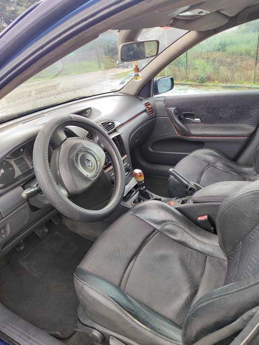 Renault Laguna II 1.9Dci versão Privilege