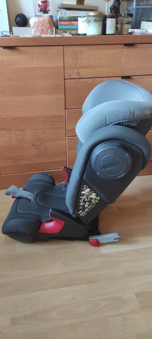 Britax Romer Kidfix II XP z systemem SafeGuard i osłonami! 15-36 kg