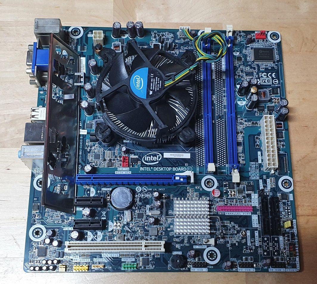 Motherbord intel + Processador i3 2.93ghz