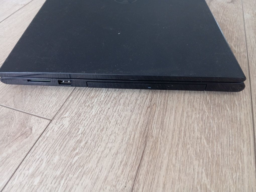 Laptop Dell Inspiron 15 i5-4Gen dla pracy i nauki