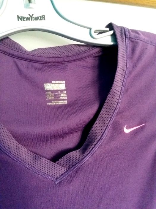 koszulka sportowa Nike S