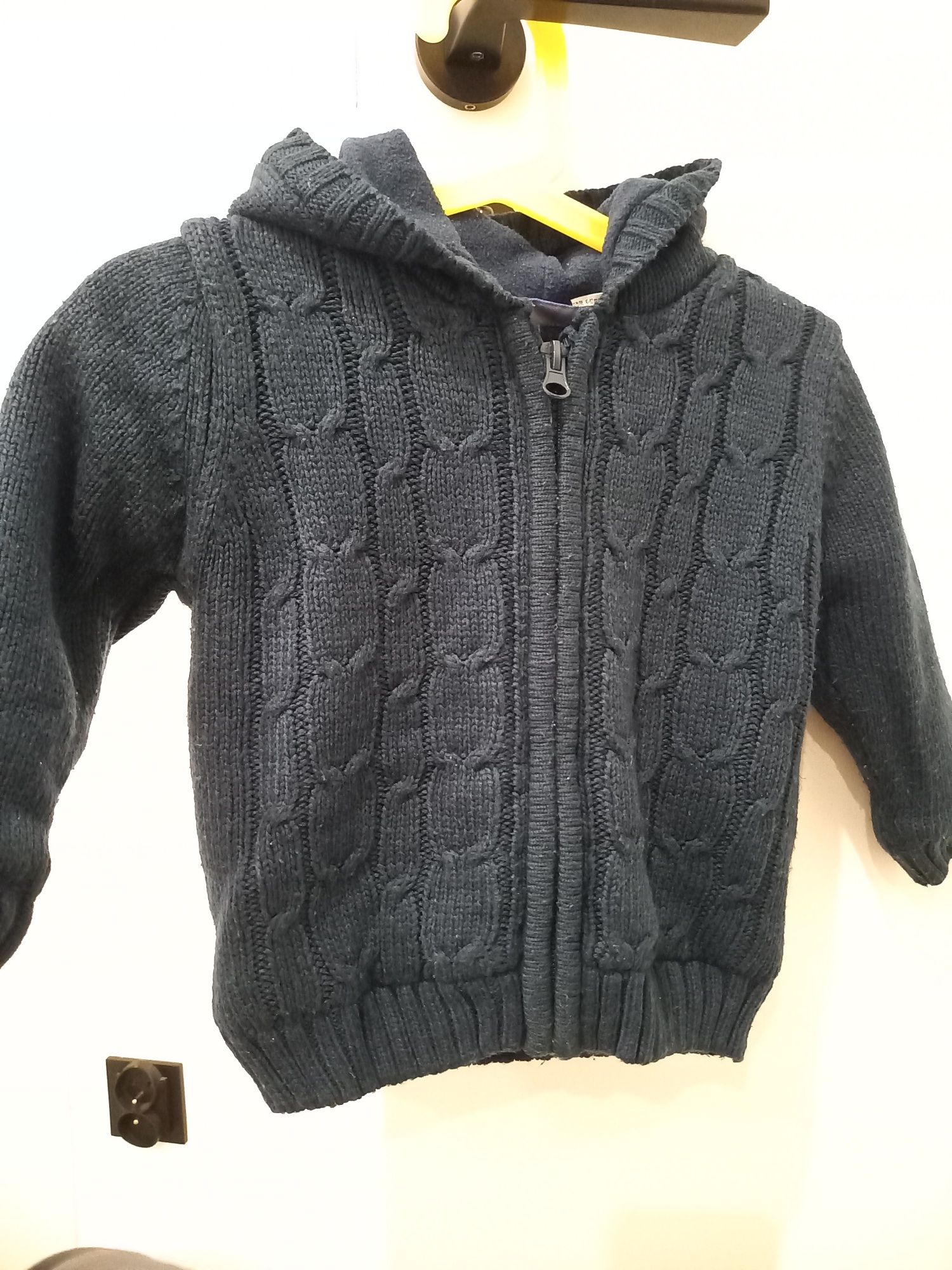 Sweter gruby bluza kurtka 74/80