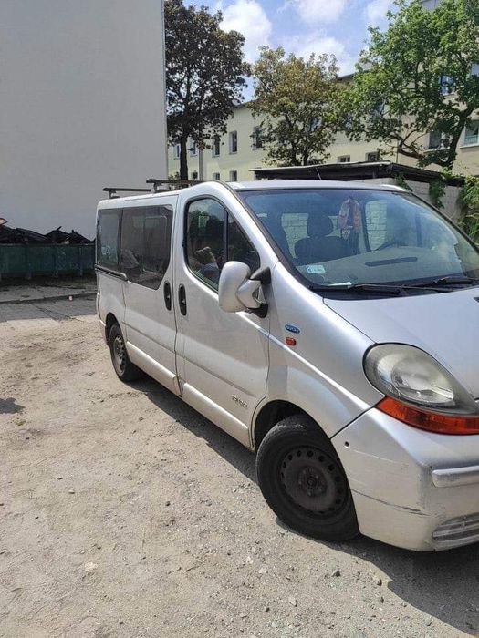 Renault Trafic rok produkcji 2004r - REZERWACJA 22.06