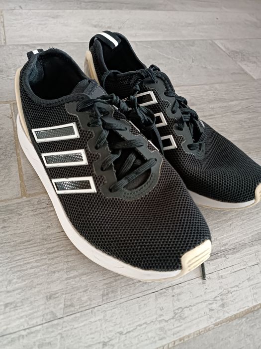 Buty sportowe adidas
