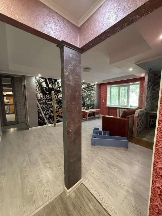 3 кімнатна,Дніпровський,Трегубова 38