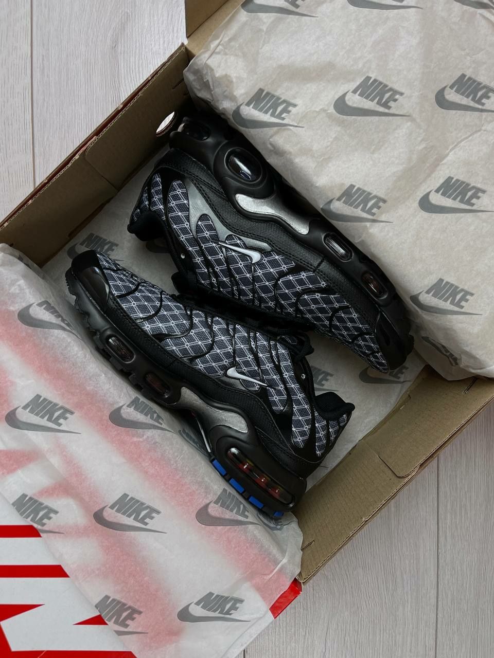 Nike Air Max Plus Tn France/Мужские кроссовки/Чоловічі кросівки/nike