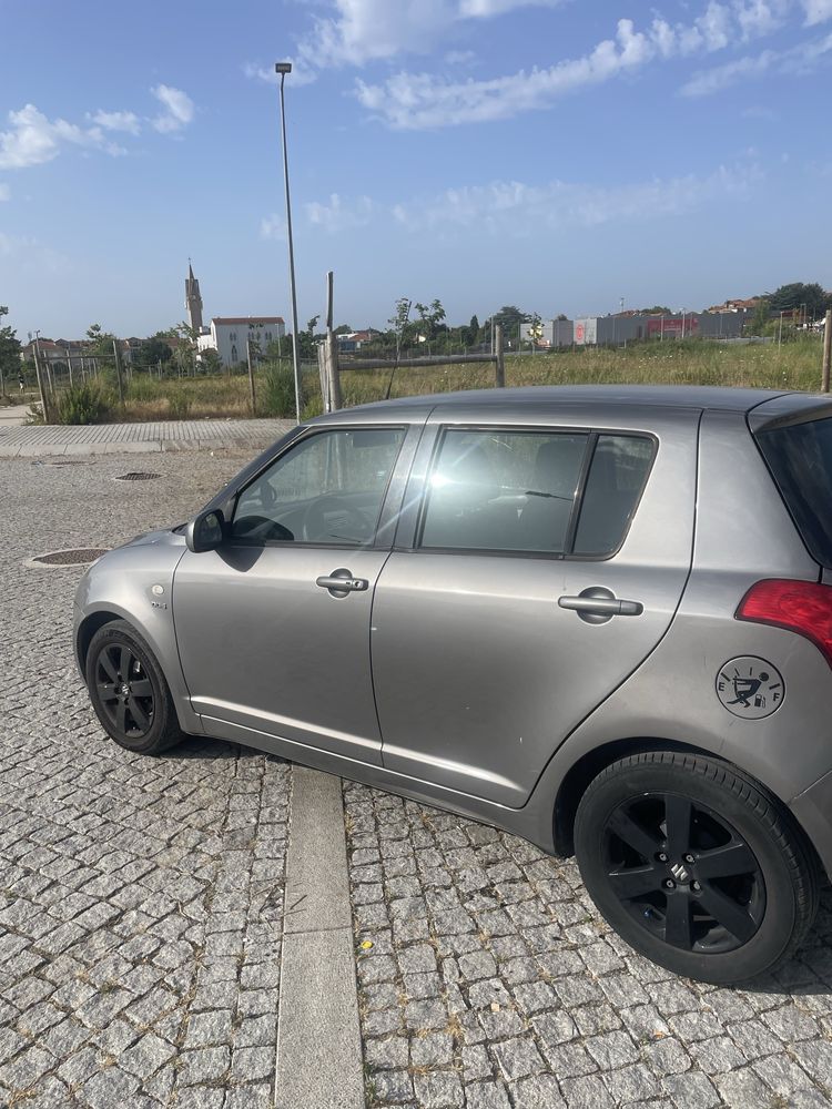 Suzuki Swift 1.3 Diesel | Bateria, embreagem e motor de arranque novos