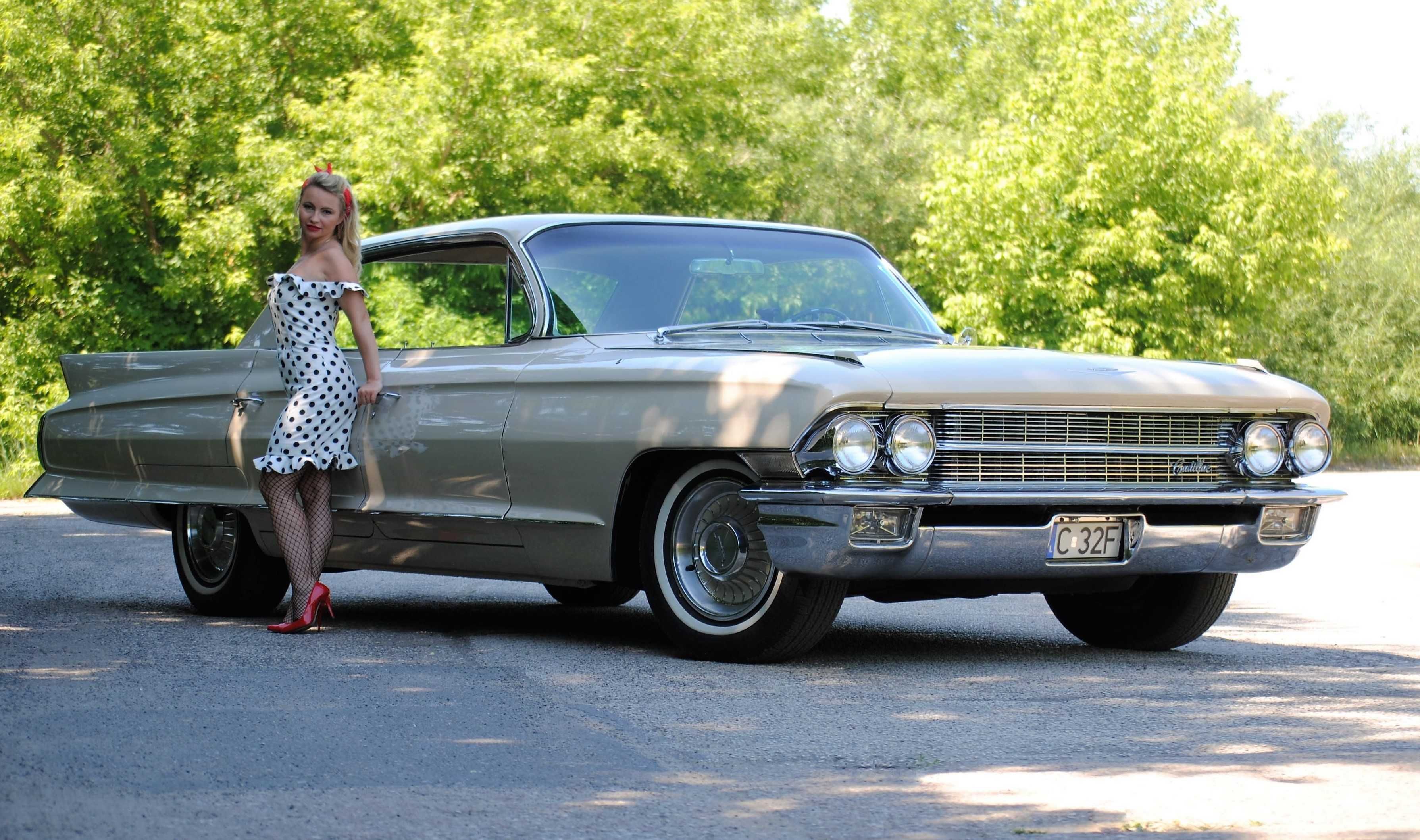 Auto na wesele Auto do slubu samochód do ślubu Cadillac Deville Klasyk