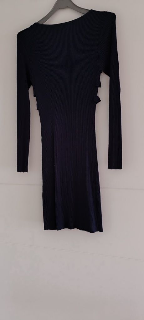 Vestido de malha azul escuro tamanho M . Usado