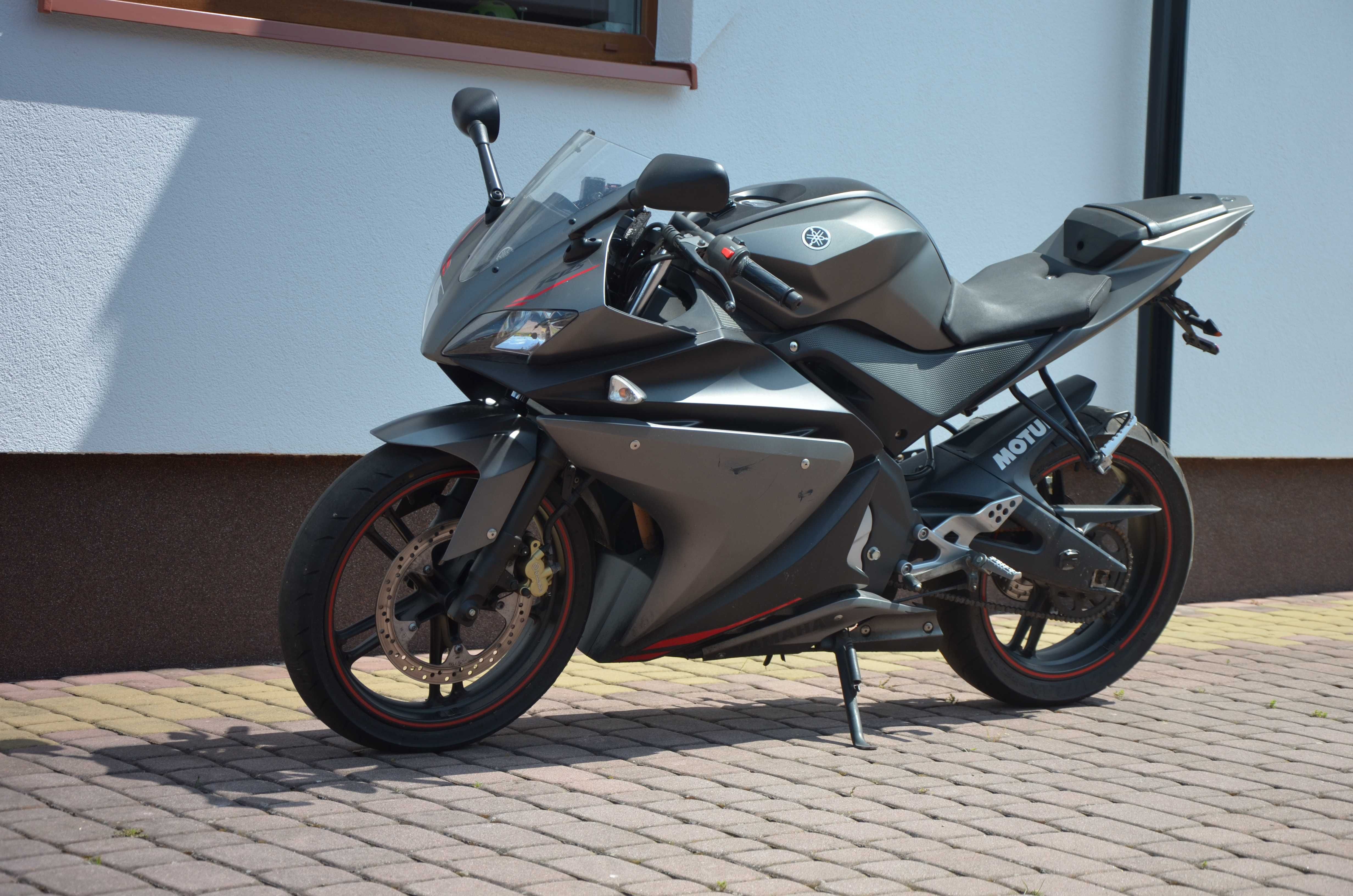 yamaha yzf r 125 r2014
