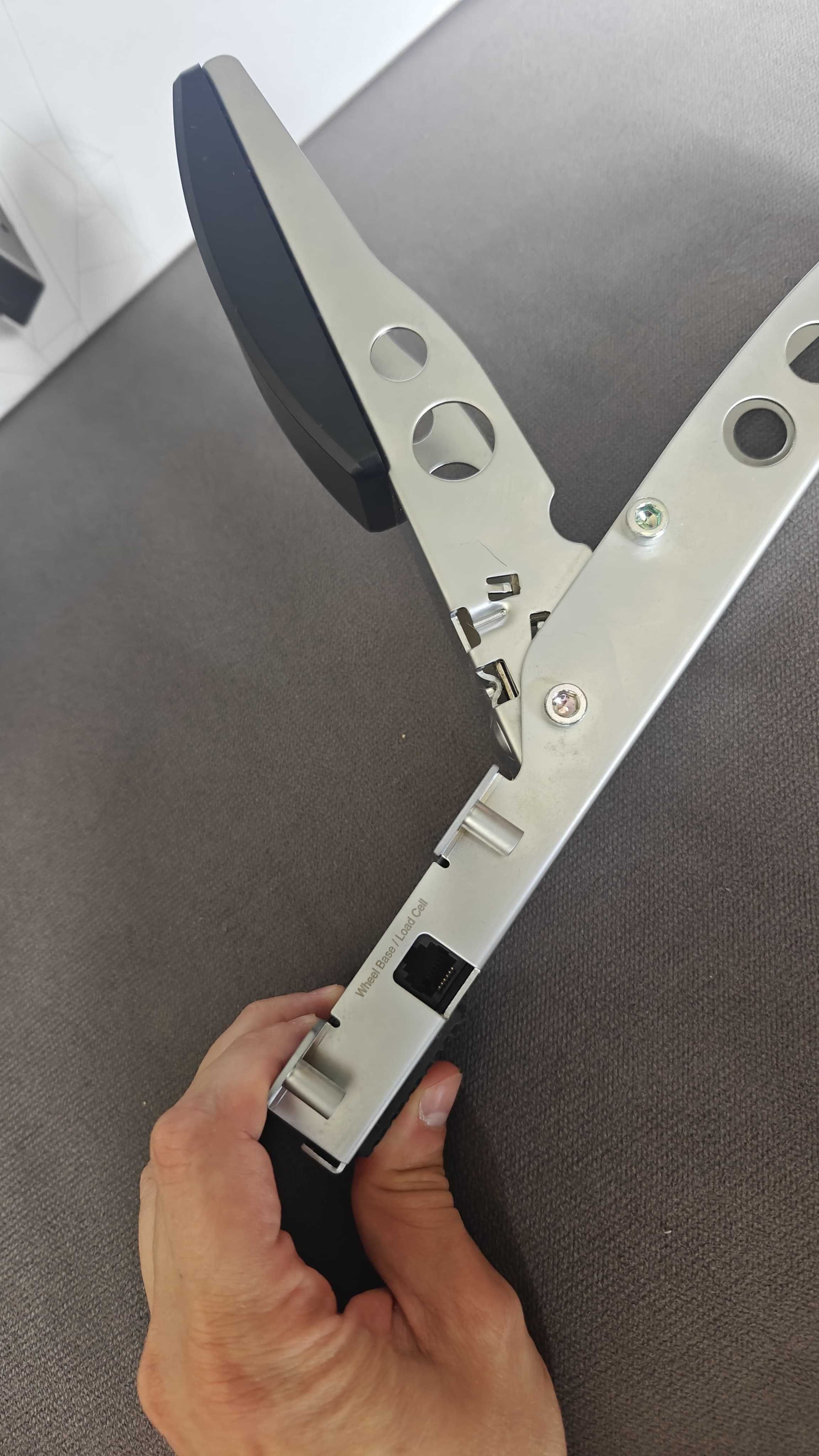 Fanatec CSL PEDALS pedał gazu, manipulatory,