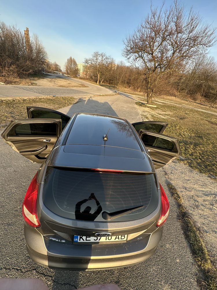 Ford Focus 2.0 (Форд Фокус)