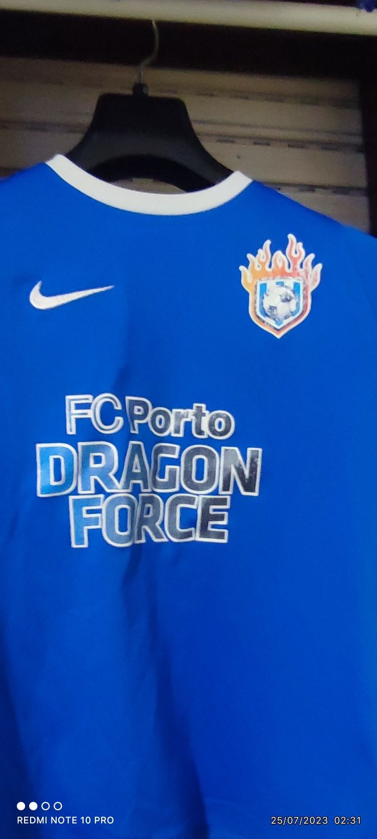 Vendo Camisola Oficial da Dragon Force do FC Porto mais Par de Meias