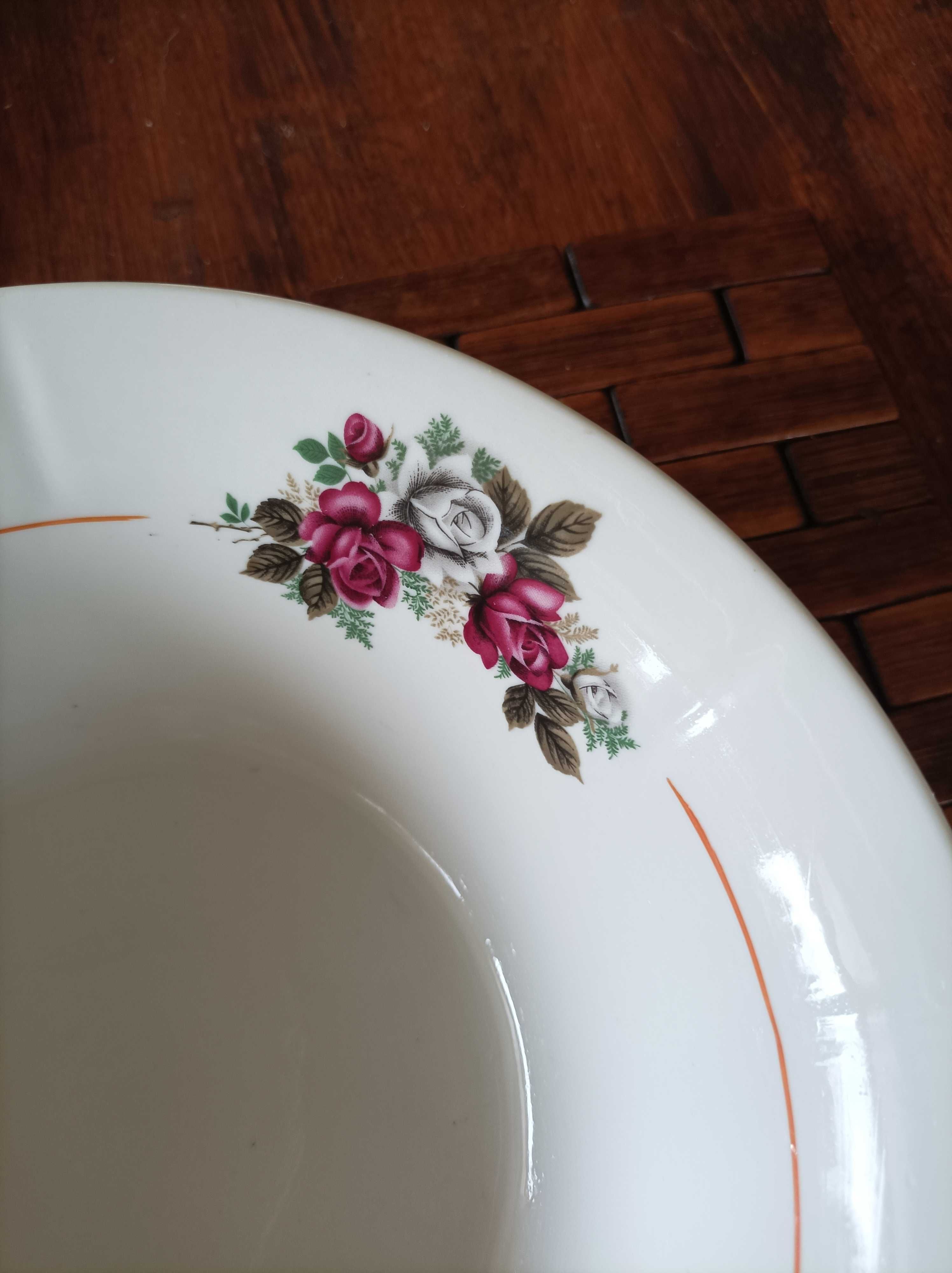 Porcelana dobrusz śliczna salaterka