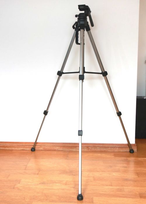 Tripé Kisn TPV2 em muito bom estado