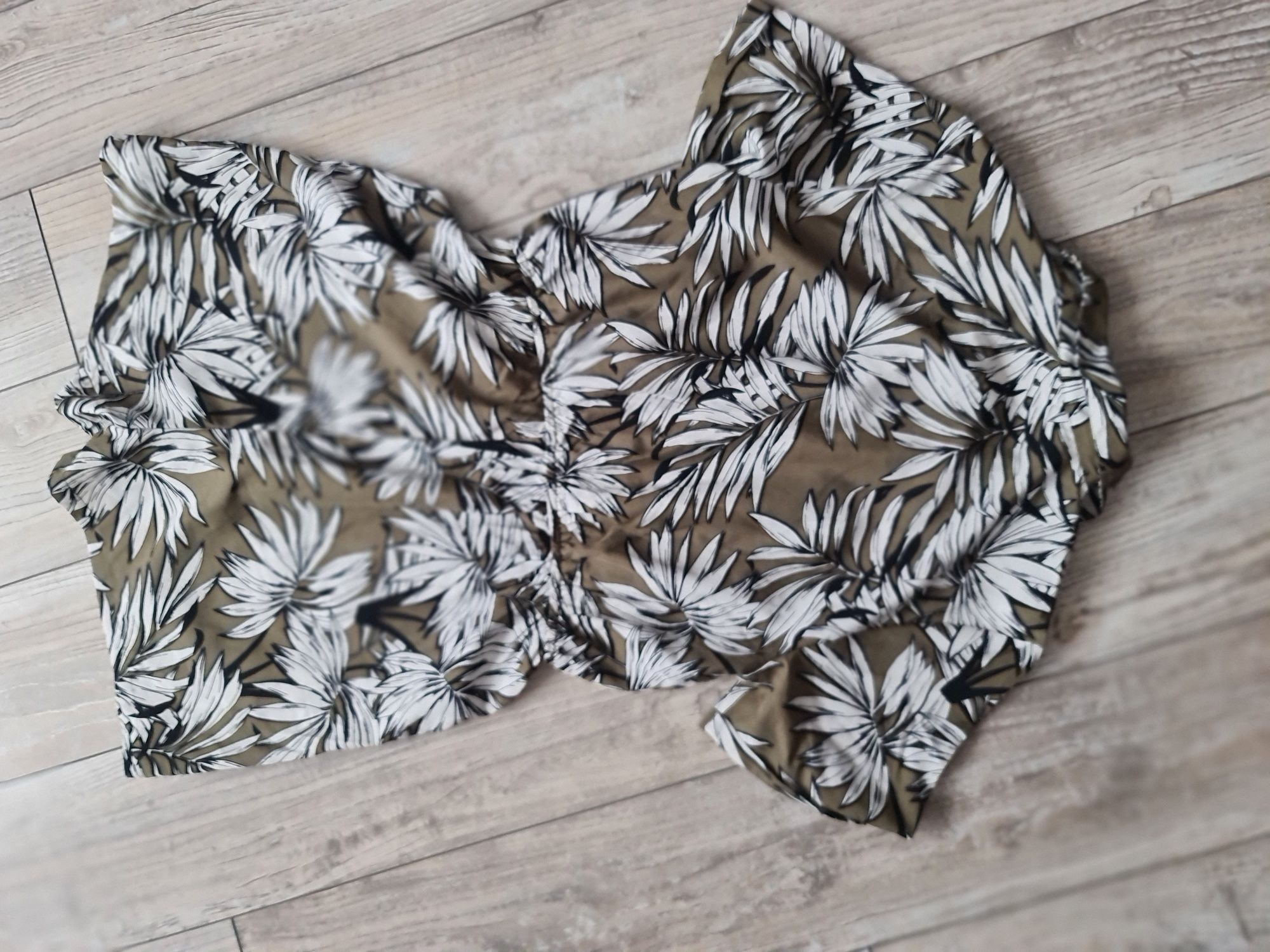 Letni kombinezon spodenki Primark r. 40 jak nowe