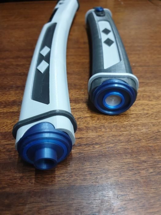 Световые мечи Асока Тано, Ashoka Tano