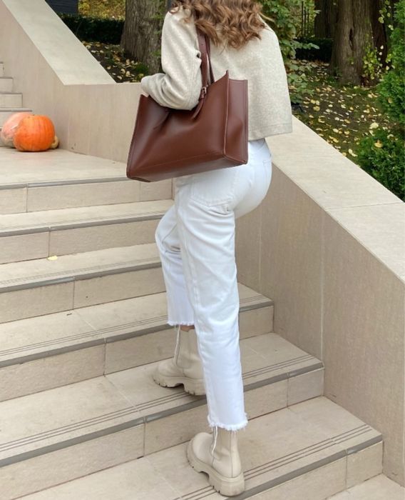 Прямі джинси від Zara