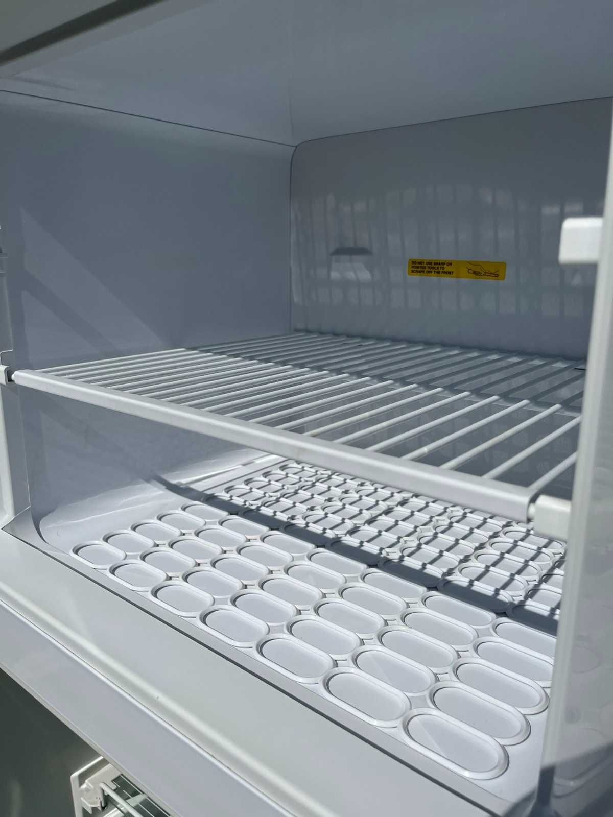 Продам холодильник BECO RCH 3750 в гарному стані  6000 грн