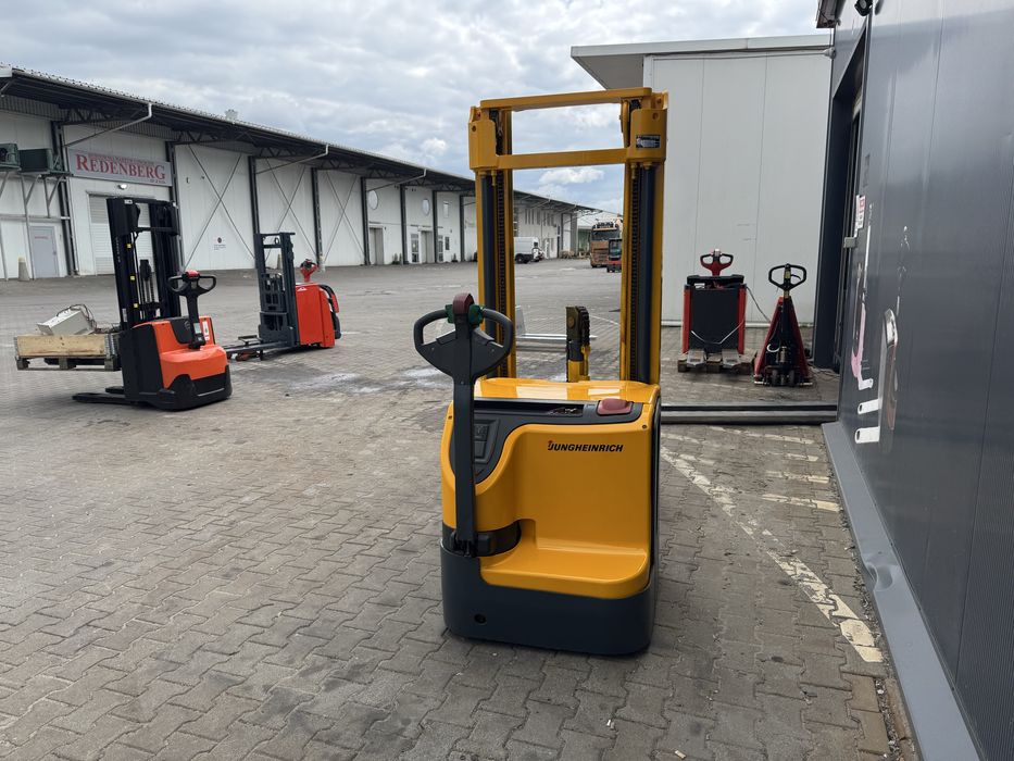 Paleciak elektryczny Jungheinrich Ejc 470 cm 1200 kg wózek sztaplarka