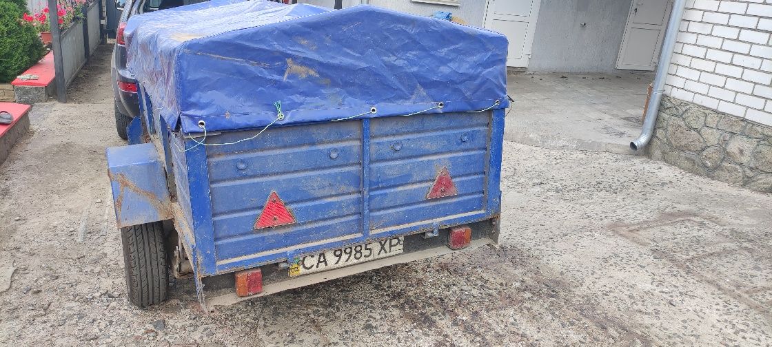 Автомобільний легковий причіп УВН 810080 2013 рік торг присутній