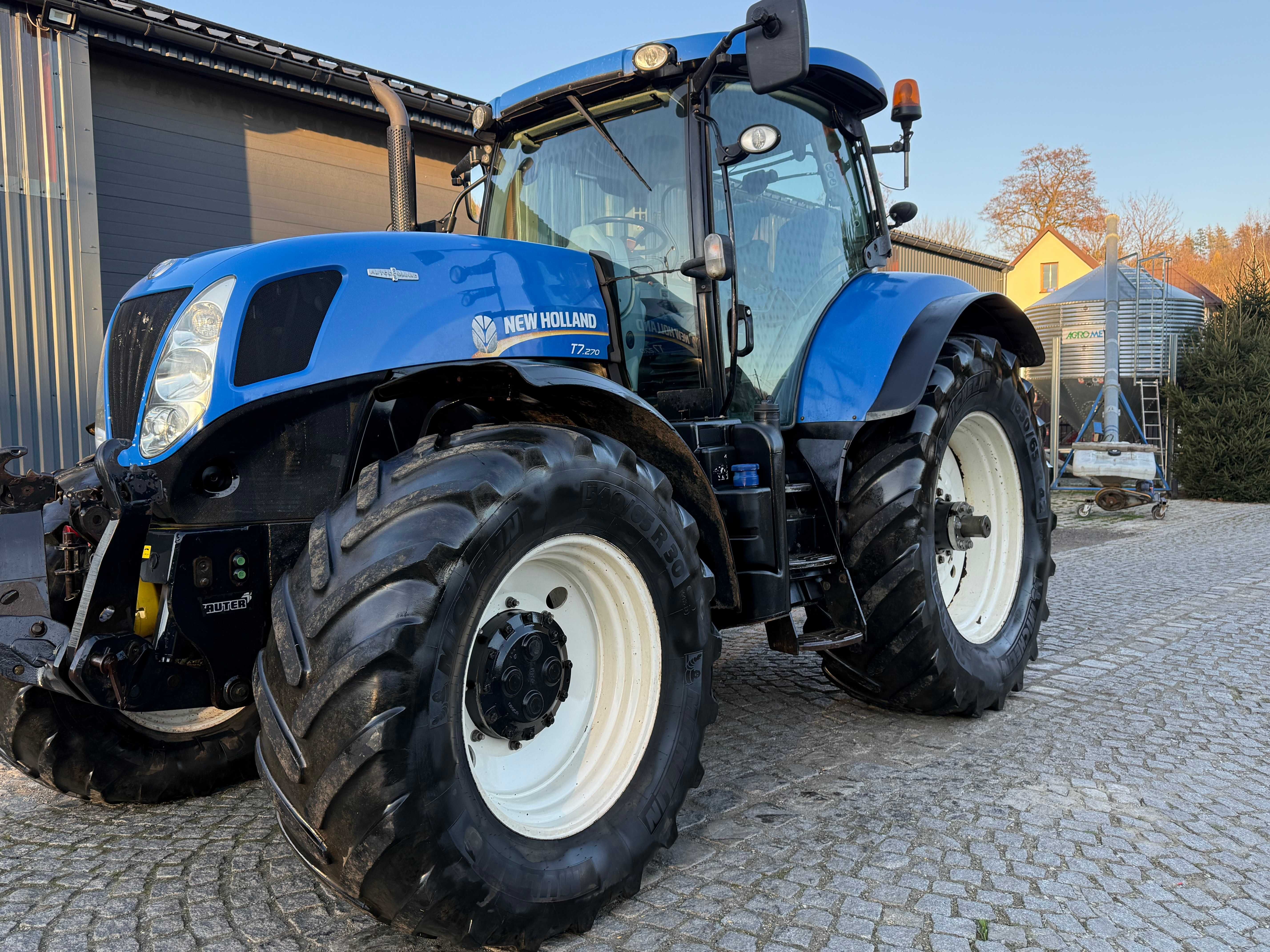 New Holland t7.270 AC