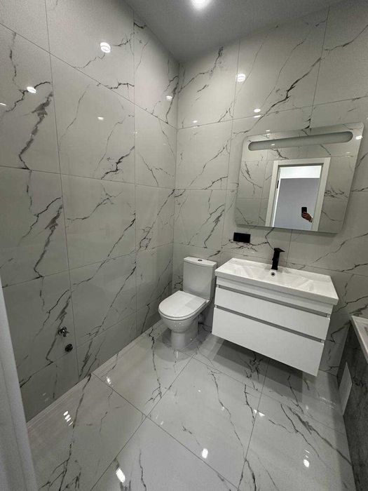 Продаж 1 К. Виставка