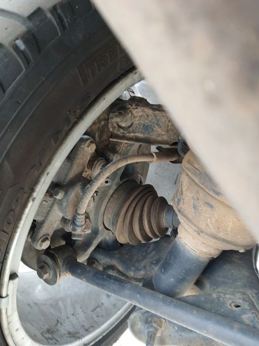 Manga de eixo trás esquerda LAND ROVER Discovery IV (L319)