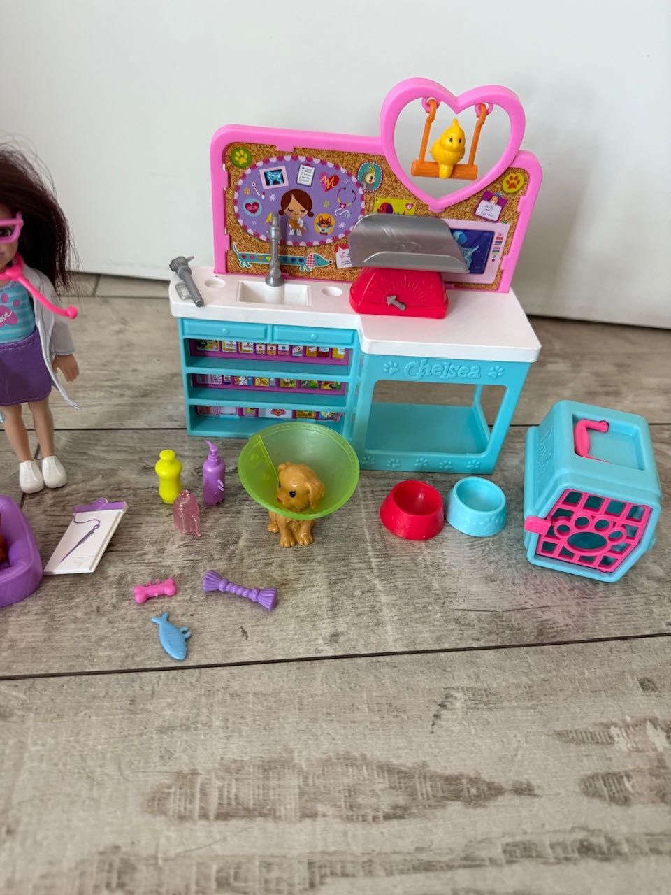 Barbie Chelsea zestaw weterynarz