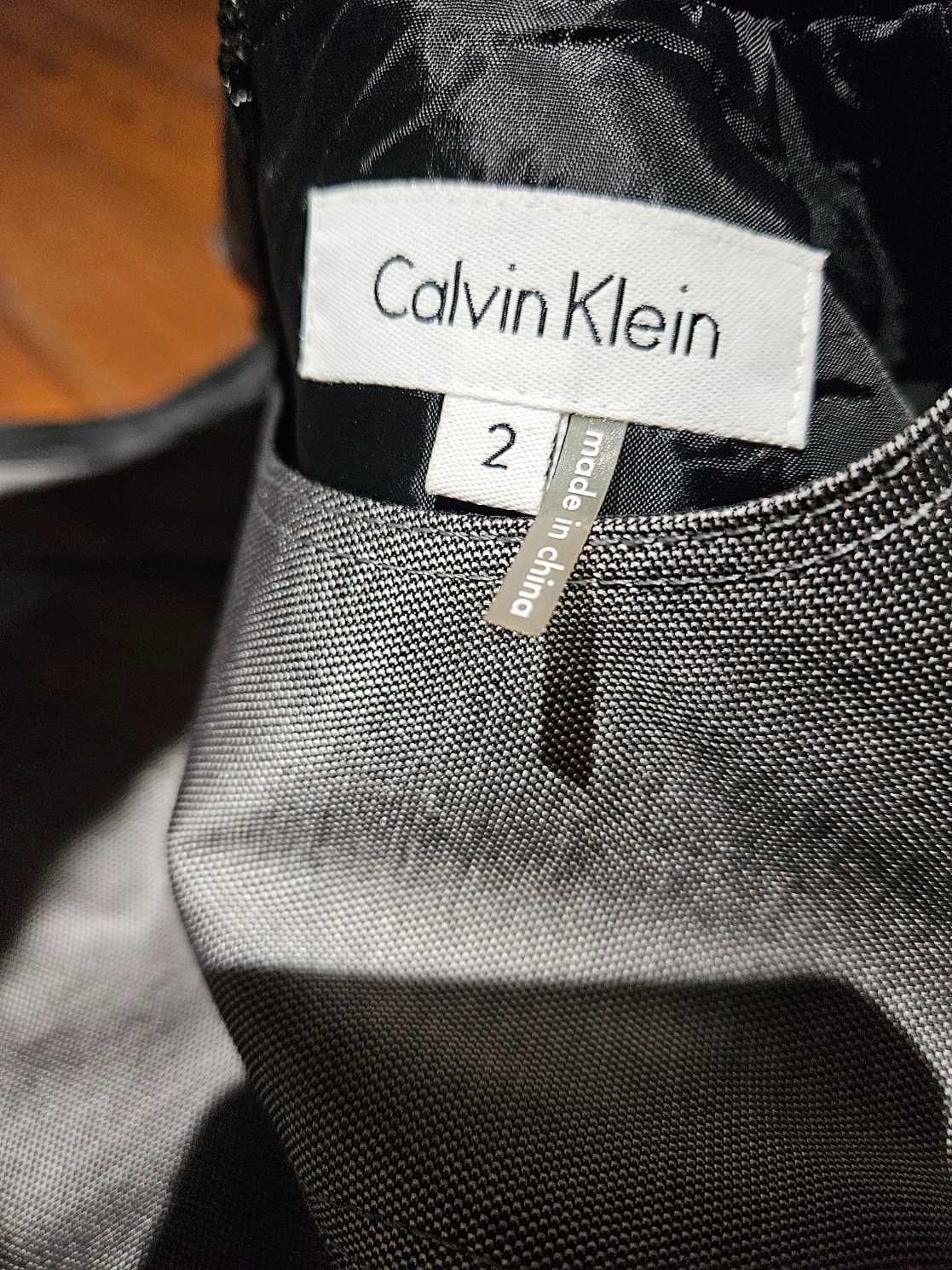 Srebrna sukienka Calvin Klein 2