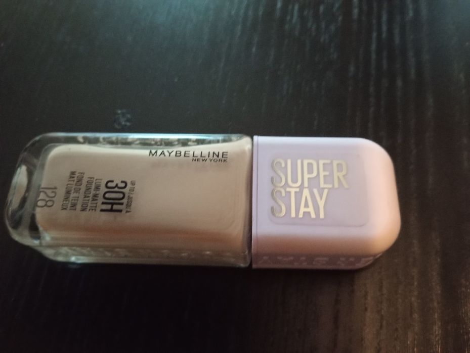 Podkład Maybelline prawie nowy