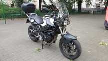 Sprzedam wyjątkowy motocykl BMW F800R z roku 2010 w idealnym stanie.