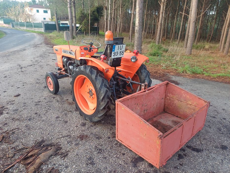 Trator Kubota L175 com documentos
