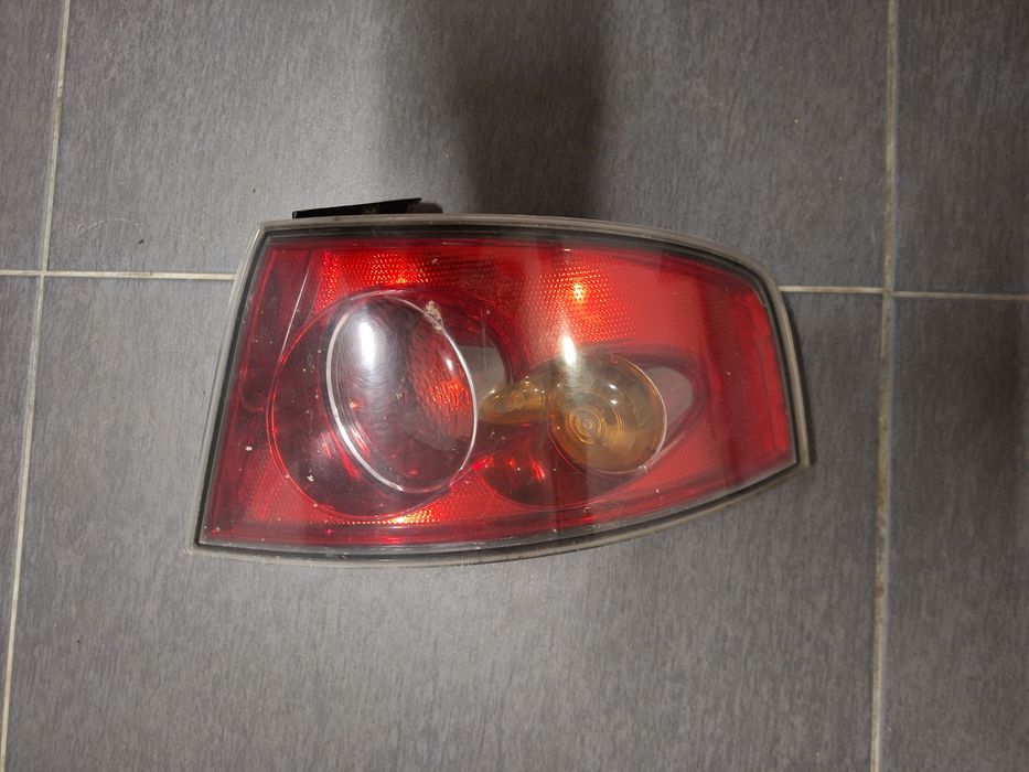 Conjunto de Farolins mala  de SEAT IBIZA 6L