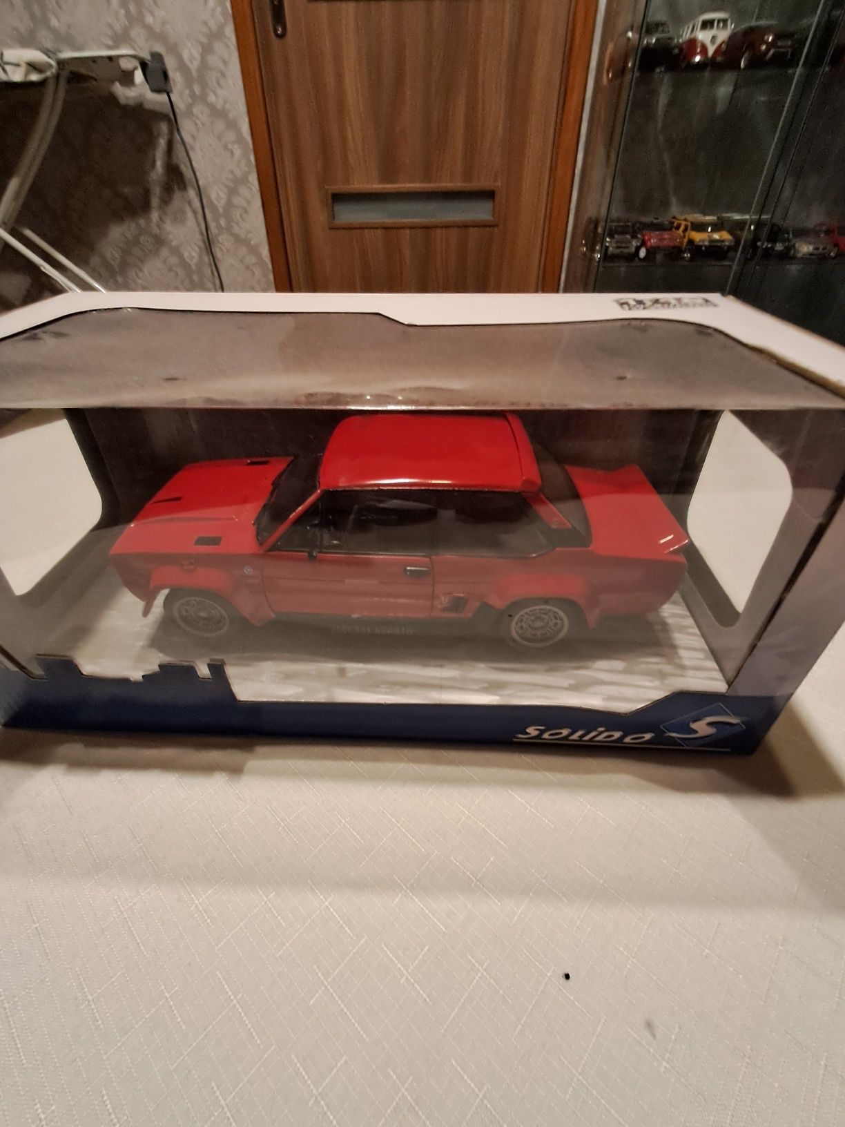 Modele kolekcjonerskie skala 1 18